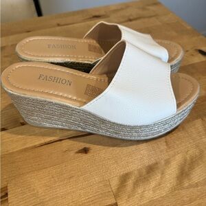 White wedges